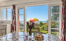 Pakawau Beach House - Golden Bay Holiday Home