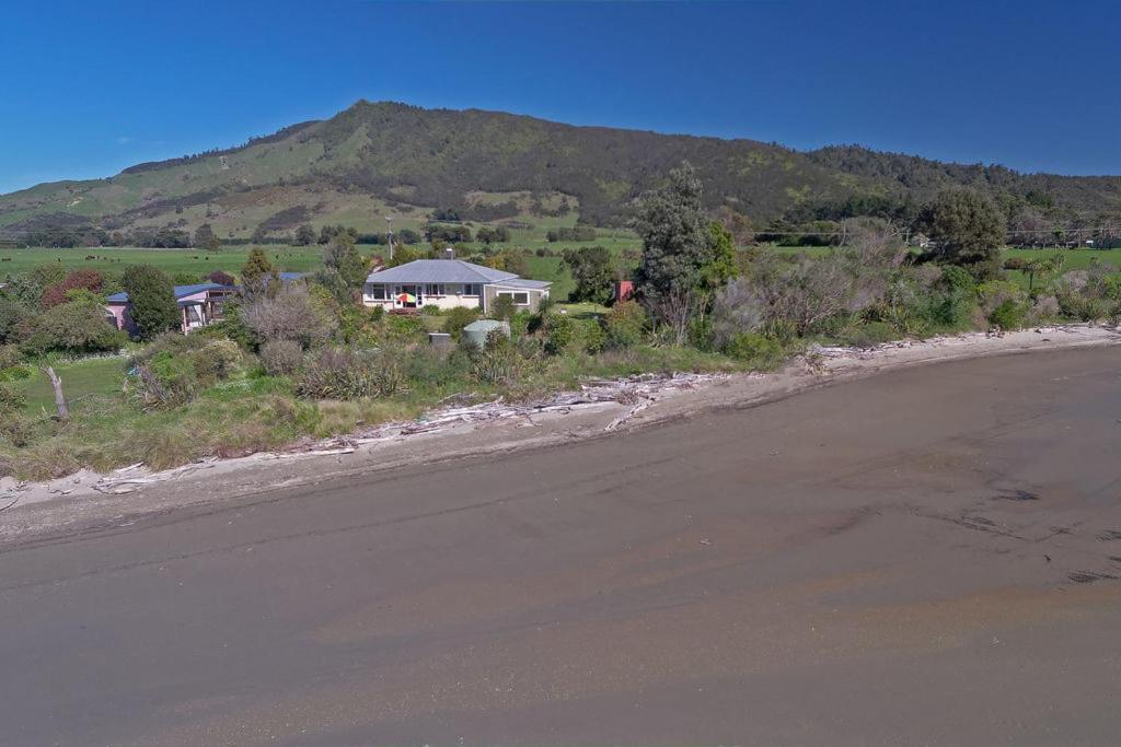 Pakawau Beach House - Golden Bay Holiday Home Exterior photo