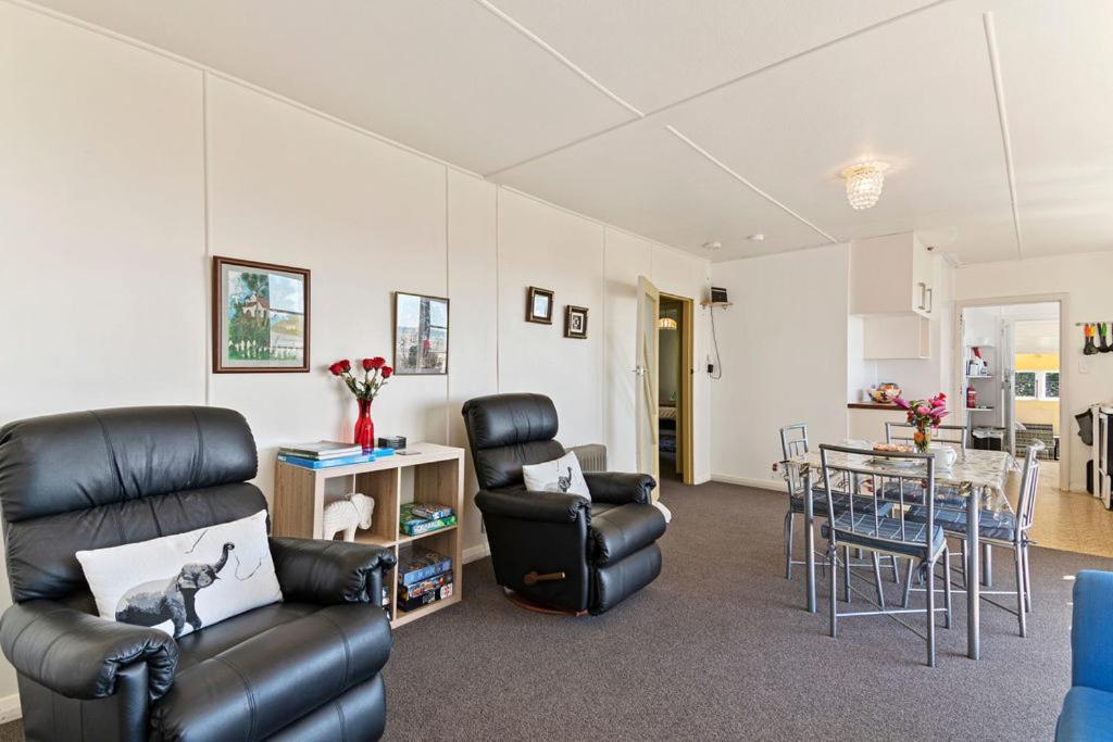 Pakawau Beach House - Golden Bay Holiday Home Exterior photo